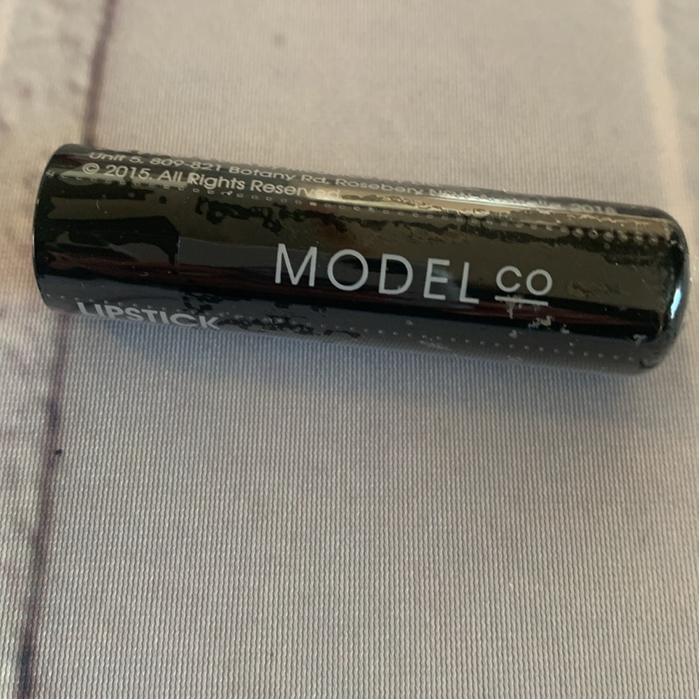 Makeup bundle - Picture 4 of 15